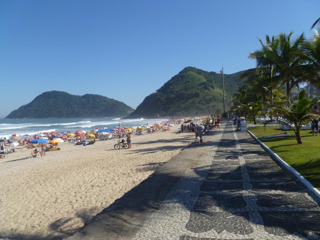 Apartamento Edificio Arpoador Guaruja Exterior photo
